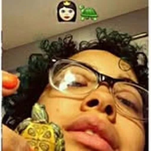 @cheylaresende profile image