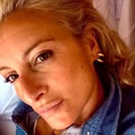 @chiaracima profile image