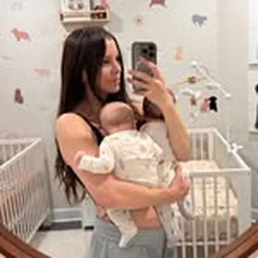 @chloeeboire profile image