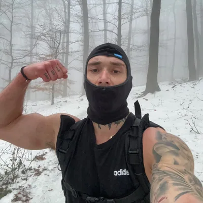 @chrisg_fulltime profile image