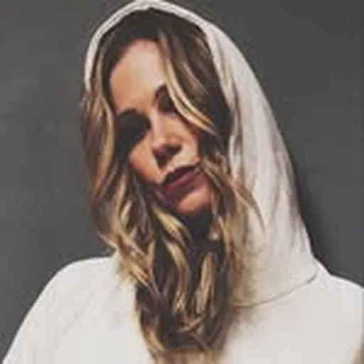 @christinaapplegate profile image