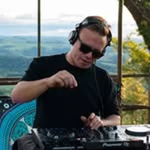 @chronica.music profile image
