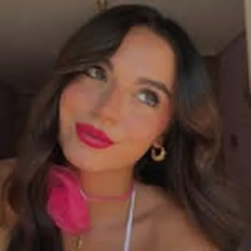 @cintia.makeuupp profile image