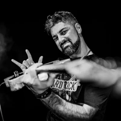 @ciromannaguitar profile image