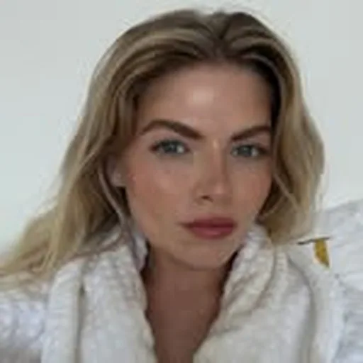 @claire_jacobs profile image
