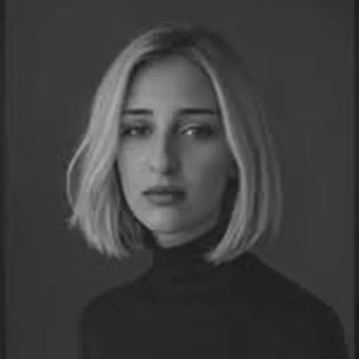 @claudialari_ profile image