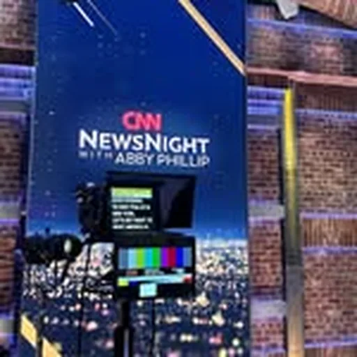 @cnn_newsnight profile image