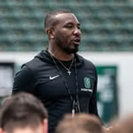 @coach_beez profile image