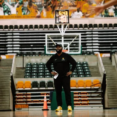 @coach_jwoods profile image
