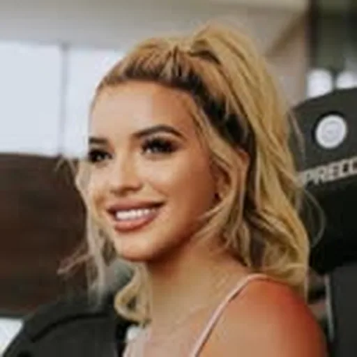 @coachedbyceleste profile image