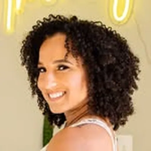 @coachlala_v profile image