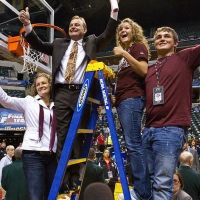 @coachvic_ut profile image