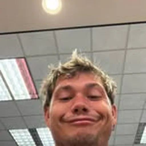 @cole_.train profile image