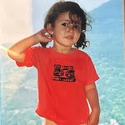 @coracorre profile image