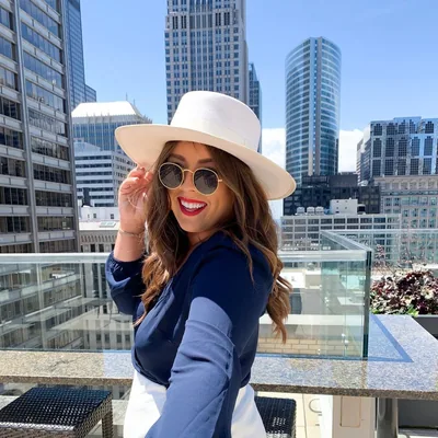 @coraincolor profile image