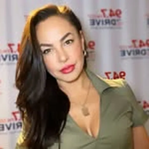 @corinnadelgado profile image