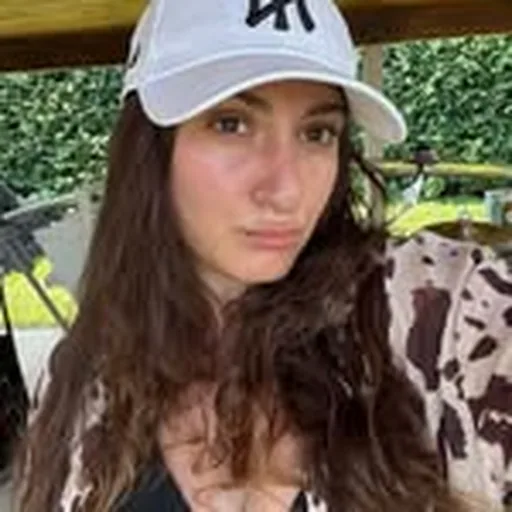 @corinnezoccali profile image