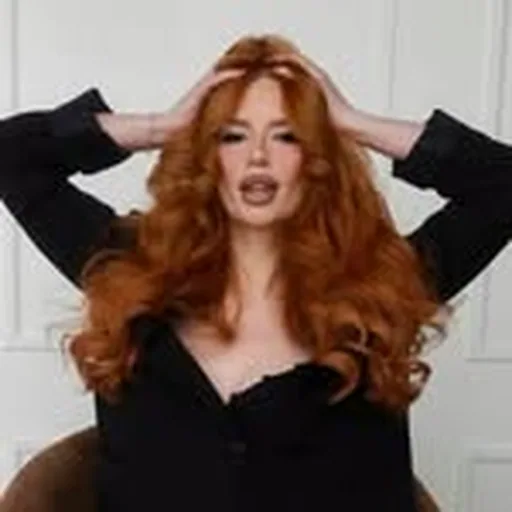 @cosmocourt_ profile image