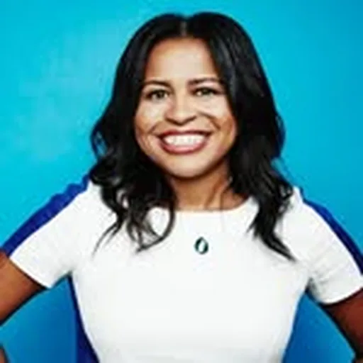 @courtneyakemp profile image