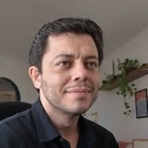 @crisgrazina_ profile image