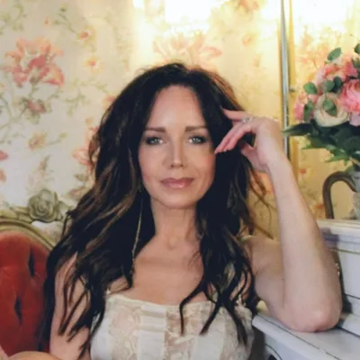 @cyndithomson profile image