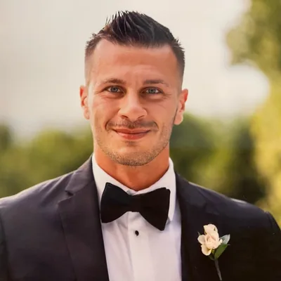 @czarofdating profile image