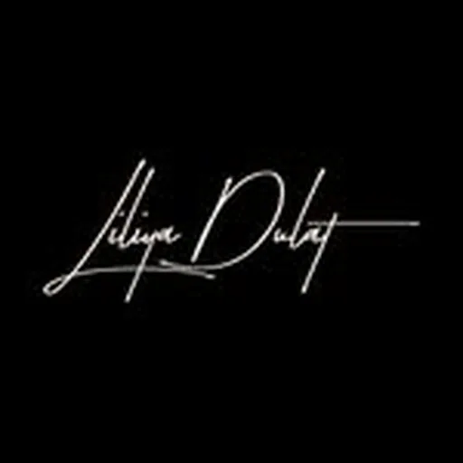 @d_ulat profile image