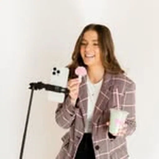 @dailyrandico profile image