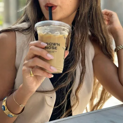 @dailysipscenes profile image