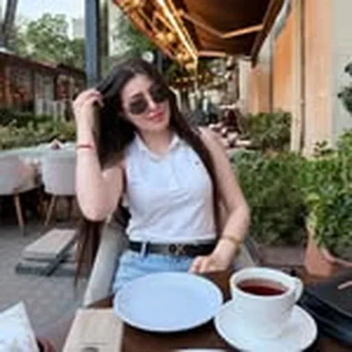 @dailywithaysha profile image