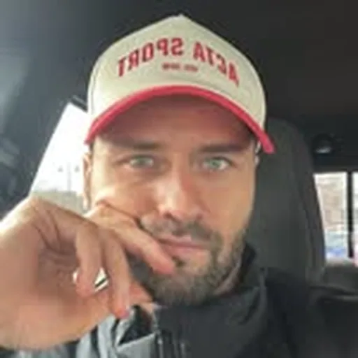 @dakota_mortensen profile image