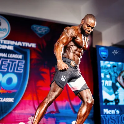 @damarturner_ifbbpro profile image