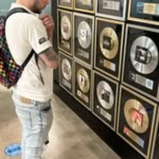 @damnyv profile image