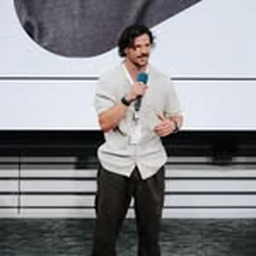 @dan_churchill profile image