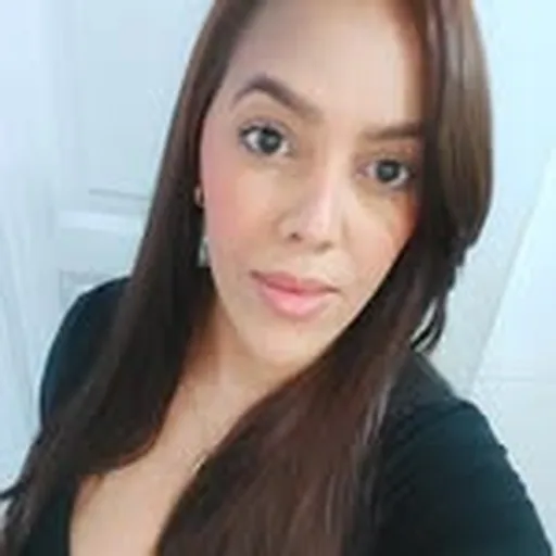 @daniamendezmakeup profile image