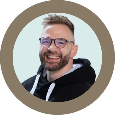 @danstrongcollective profile image