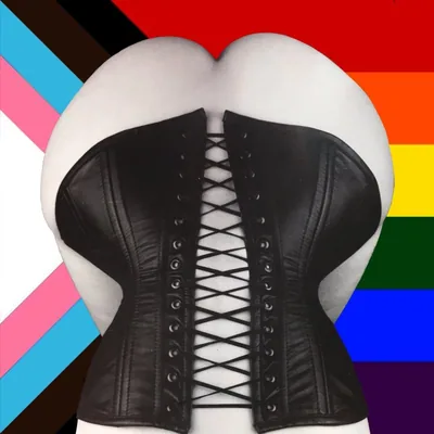 @darkgardencorsetry profile image