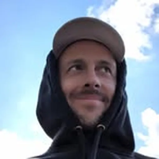 @daveast profile image