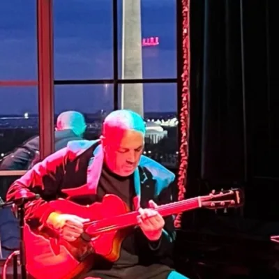 @davemanleymusic_official_ profile image