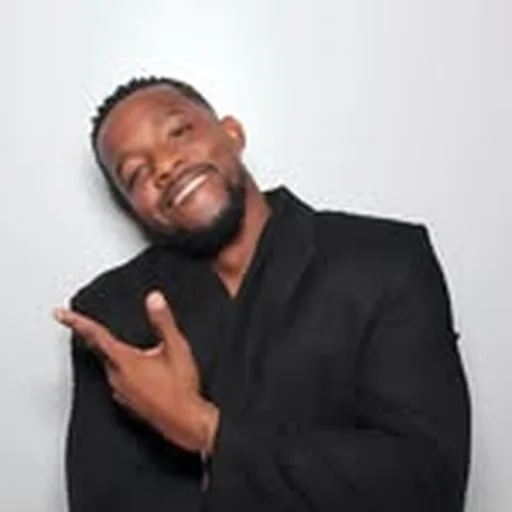 @dee_holt profile image