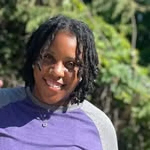 @dee_lashaye profile image