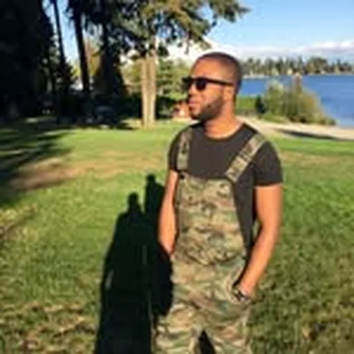 @democrowns profile image