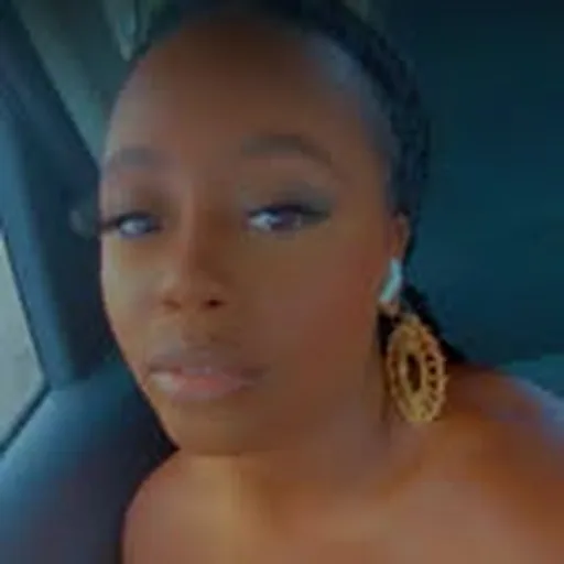 @denaejoi profile image