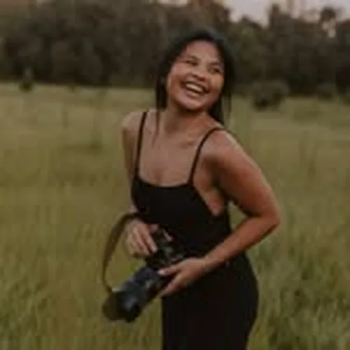 @deniseclicks profile image