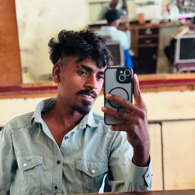 @deviil._01 profile image