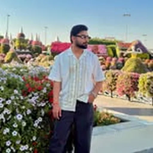 @dheeraj_guptaa profile image