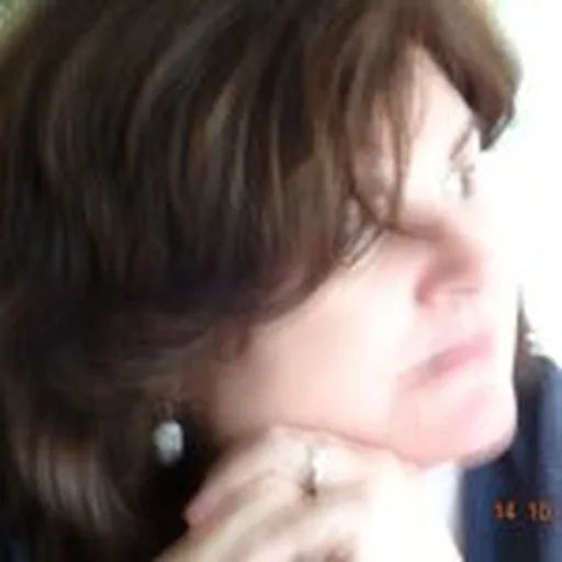 @dianahenryfood profile image