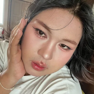 @dinsorseemakeup profile image