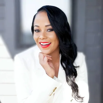 @dionnethebroker profile image