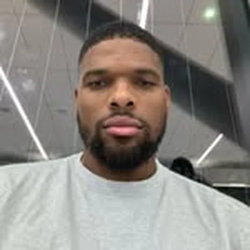 @directdevin profile image